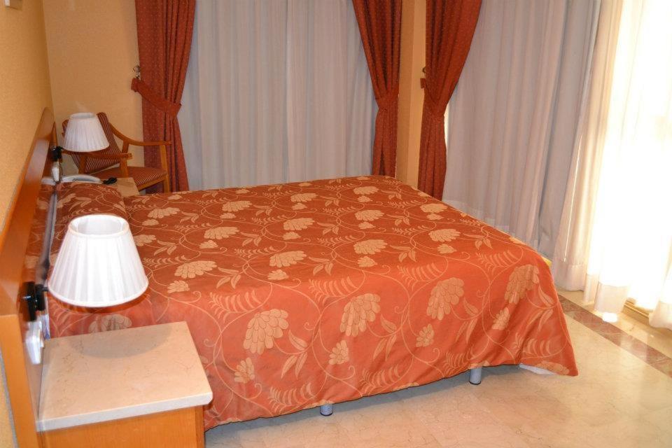 Hotel Central Caravaca Caravaca De La Cruz Zimmer foto